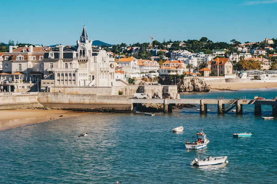 The beach and bay in the centre of Cascais